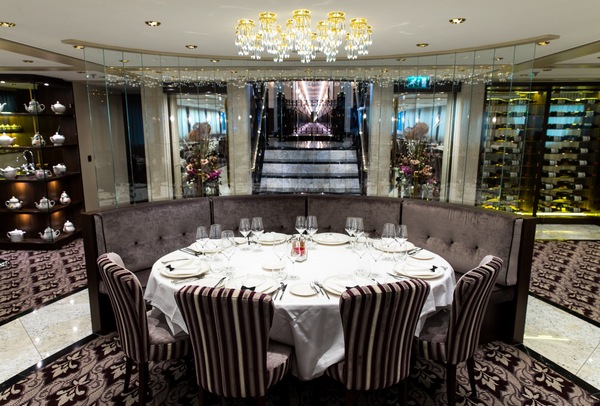 Riviera Travel Thomas Hardy Interior Restaurant 4.jpg